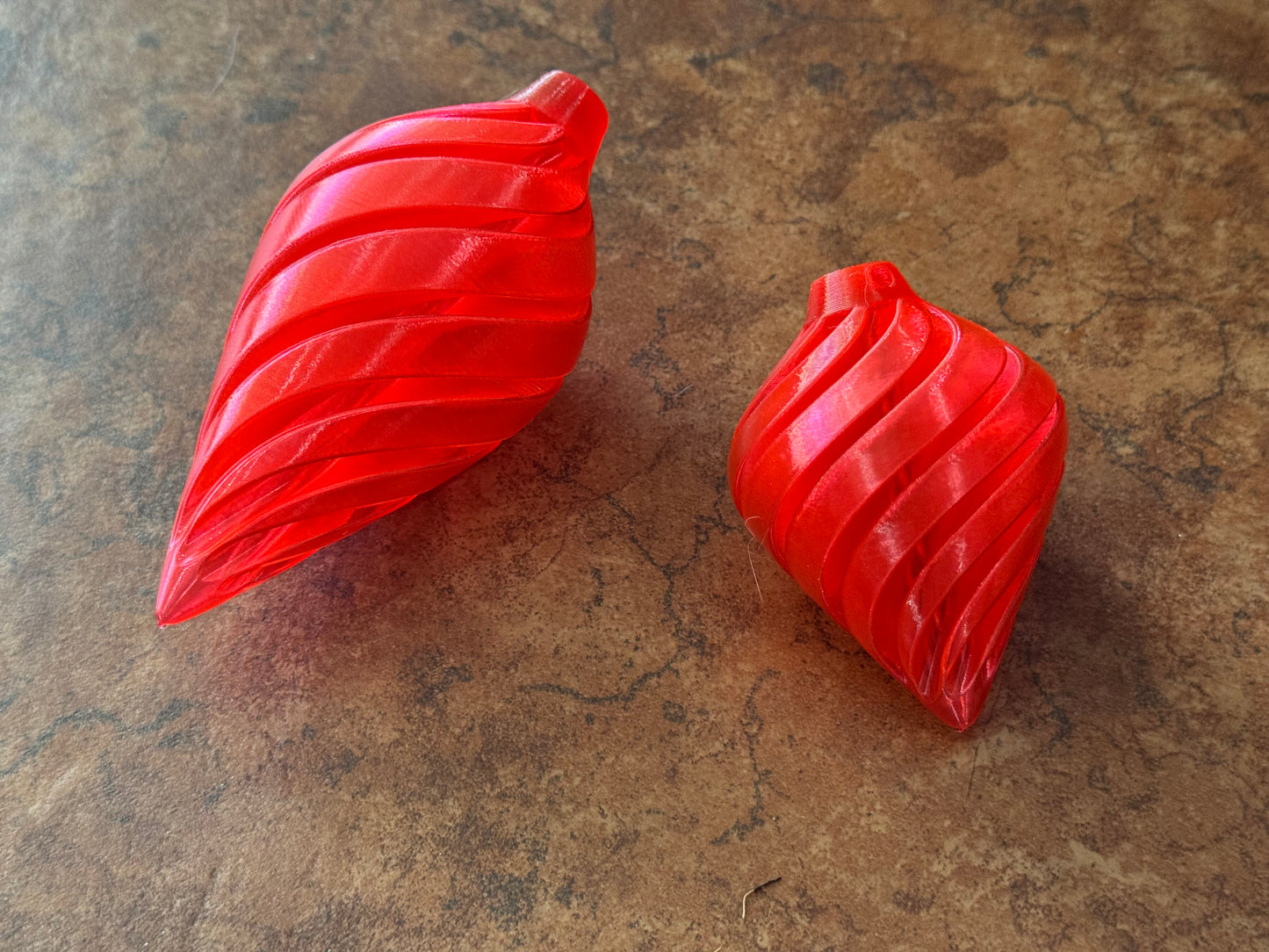 Twist Pattern Ornament