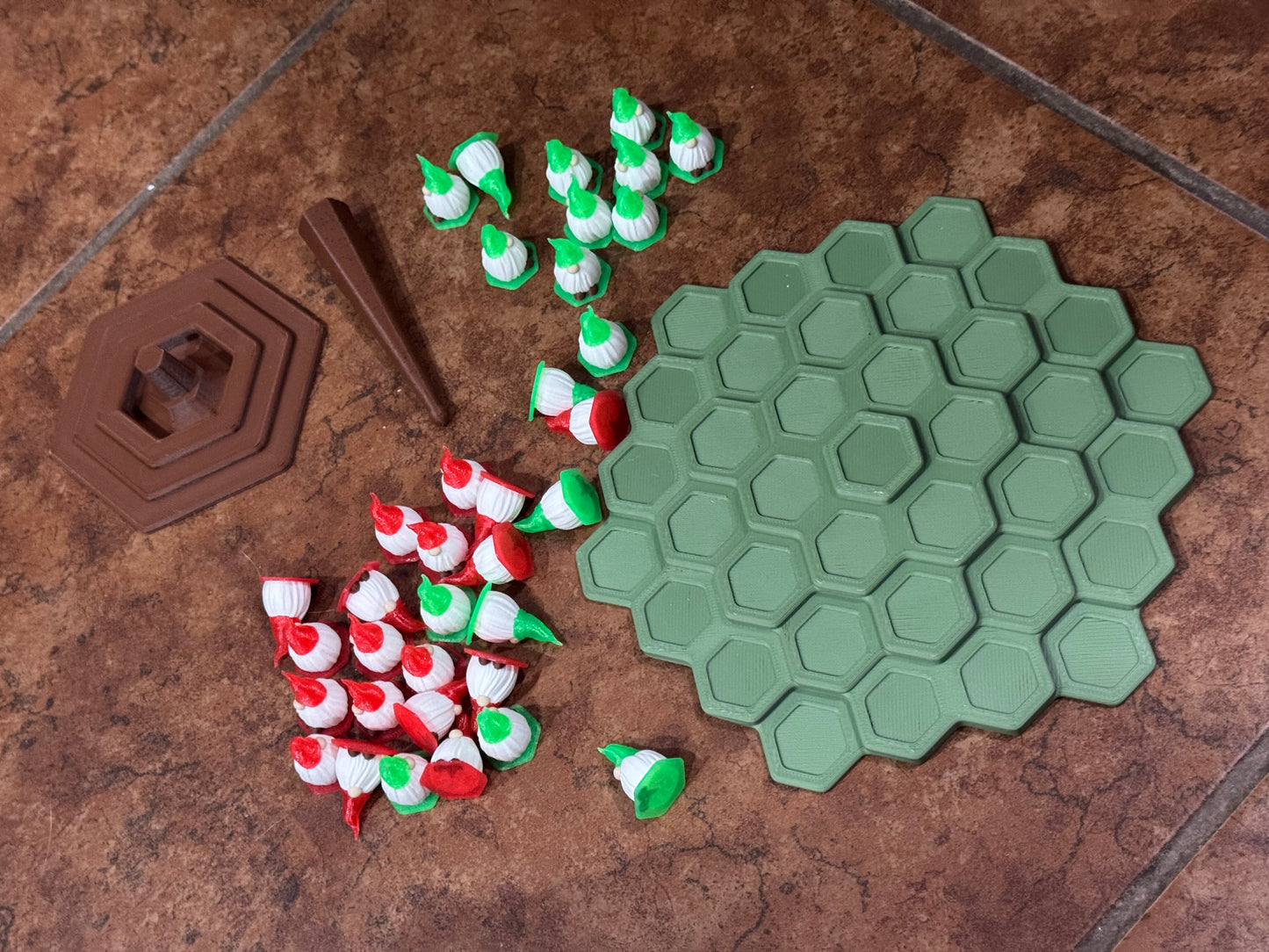 Gnome Balancing Game