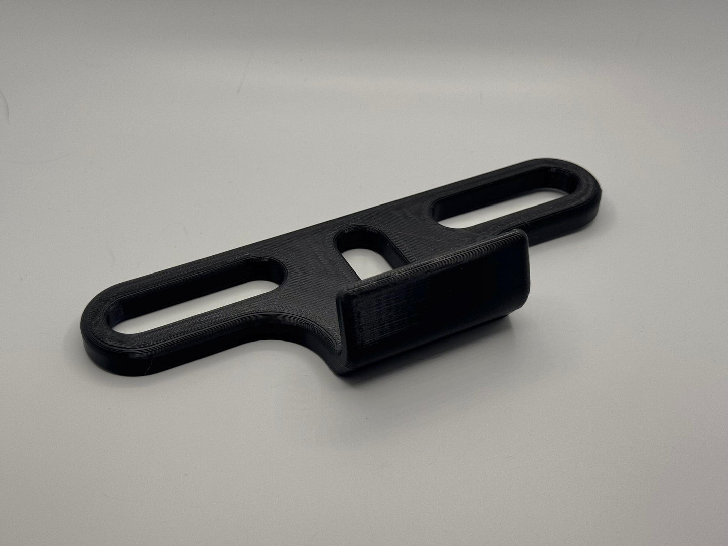 Headrest hook